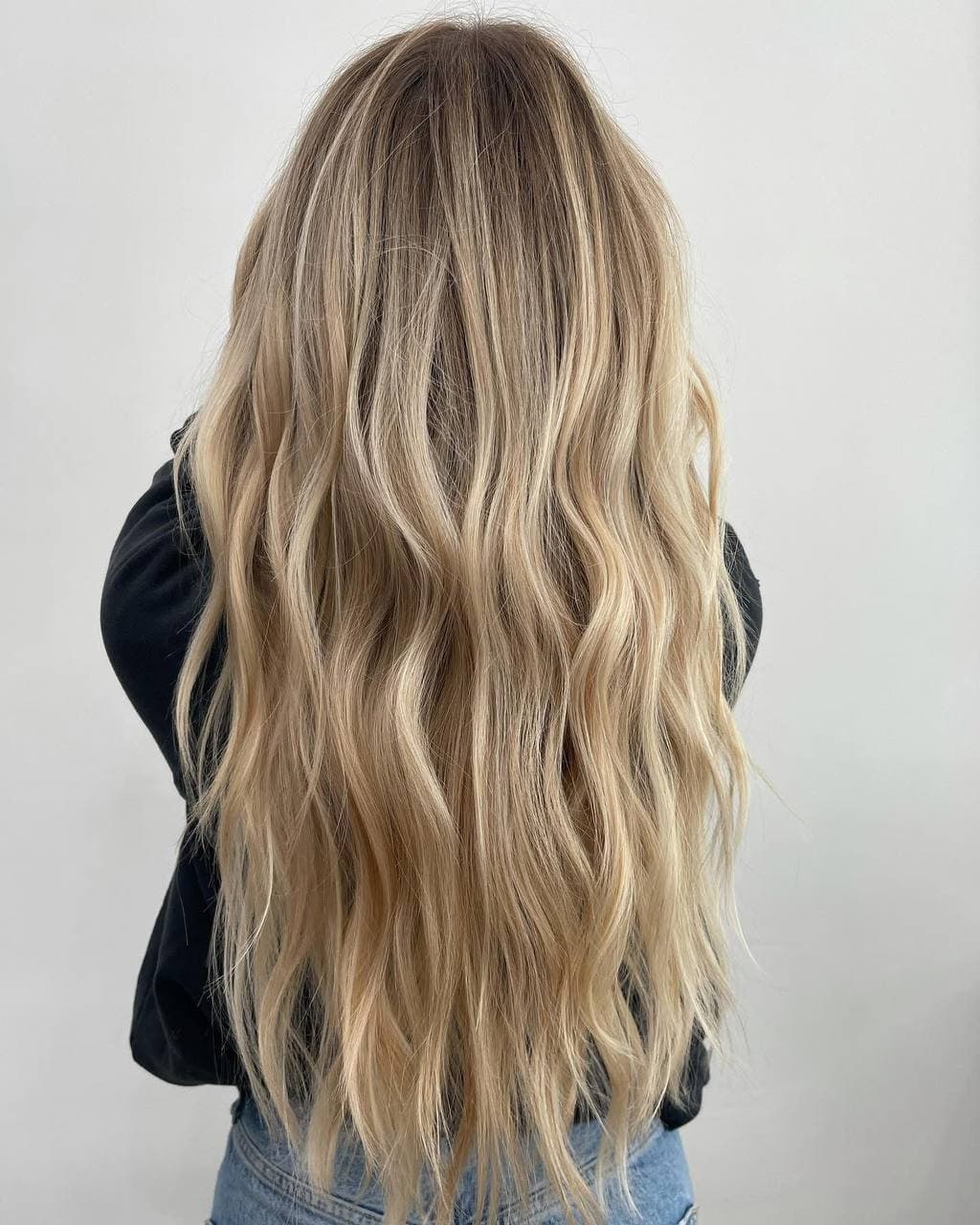 Dimensional blonde balayage